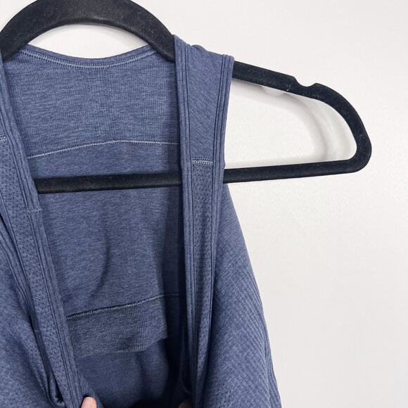 Lululemon Womens 4 Blue Seamlessly Covered Tank Heathered Inkwell Built In Bra - Picture 8 of 8